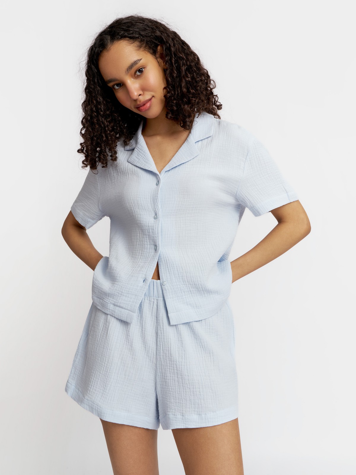 Блузка с короткими рукавами