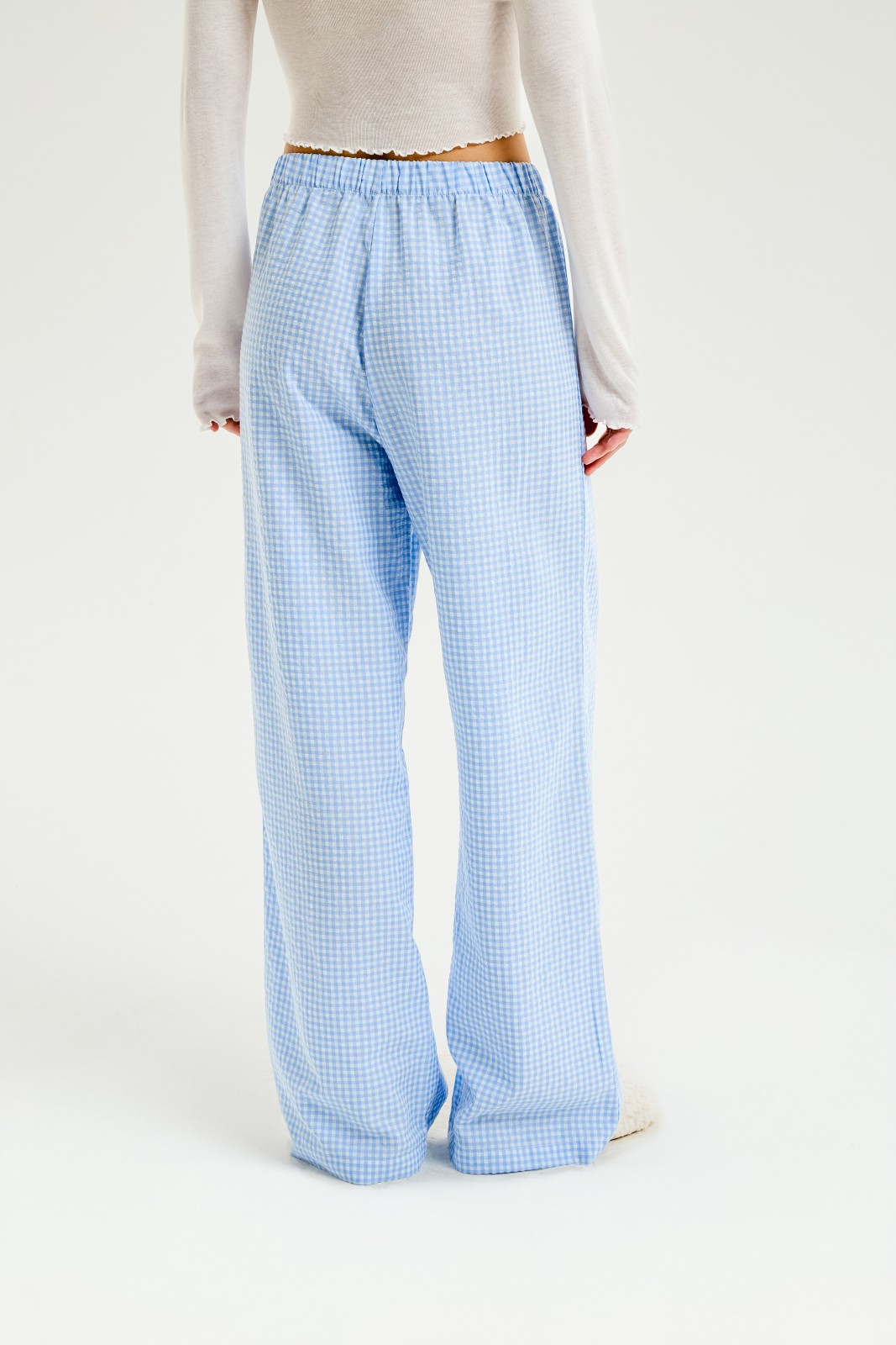 Прямые брюки на резинке с принтом