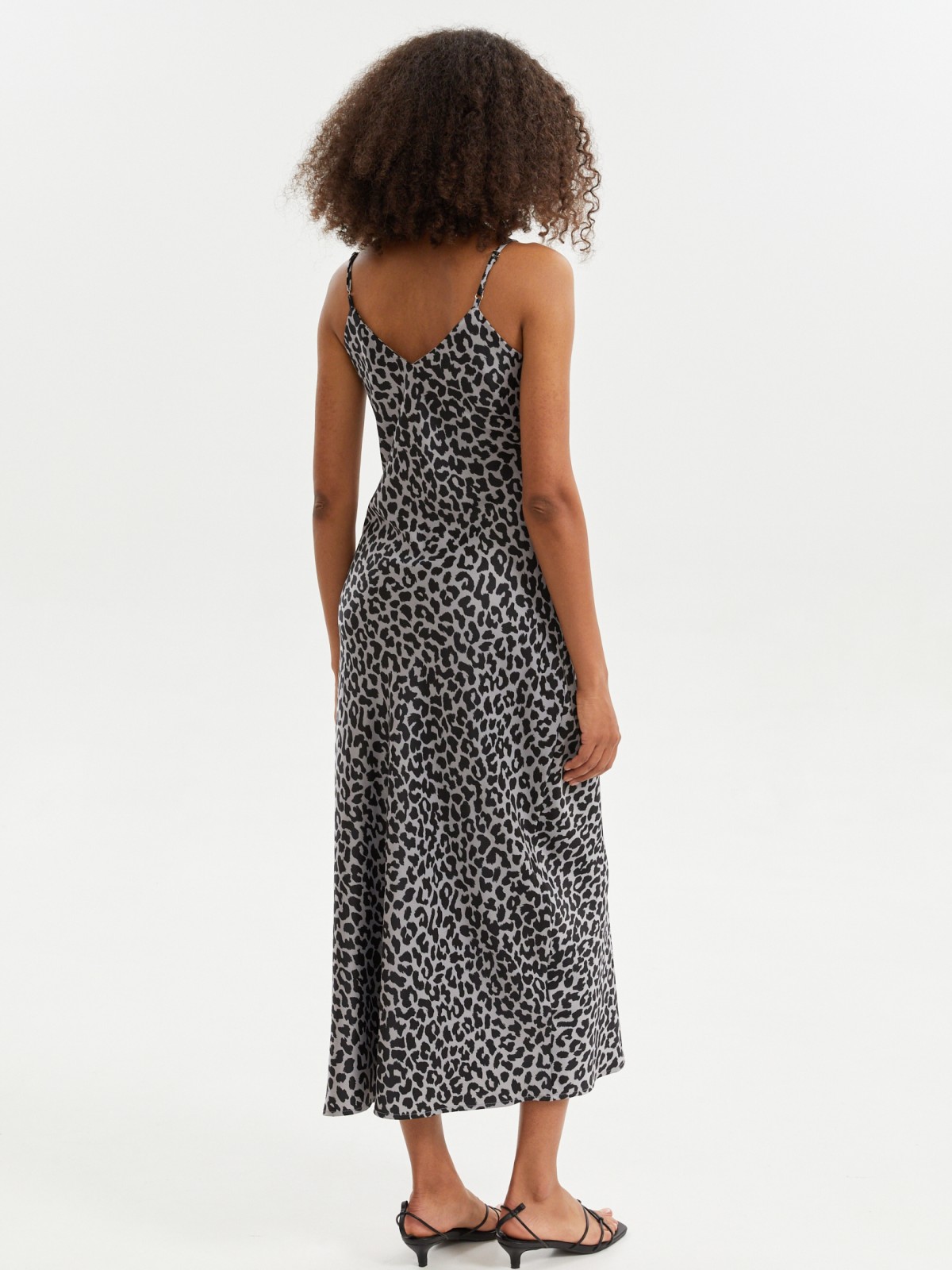 Леопардовое платье-комбинация на бретельках