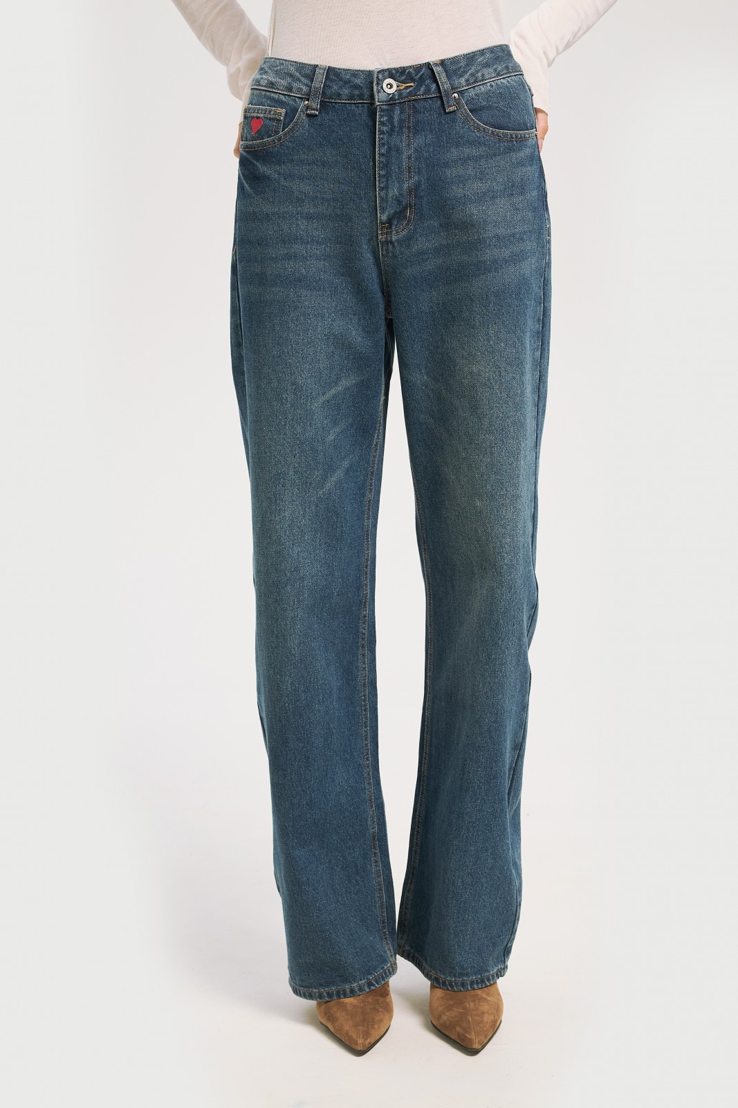 Джинсы силуэта Wide со средней посадкой
