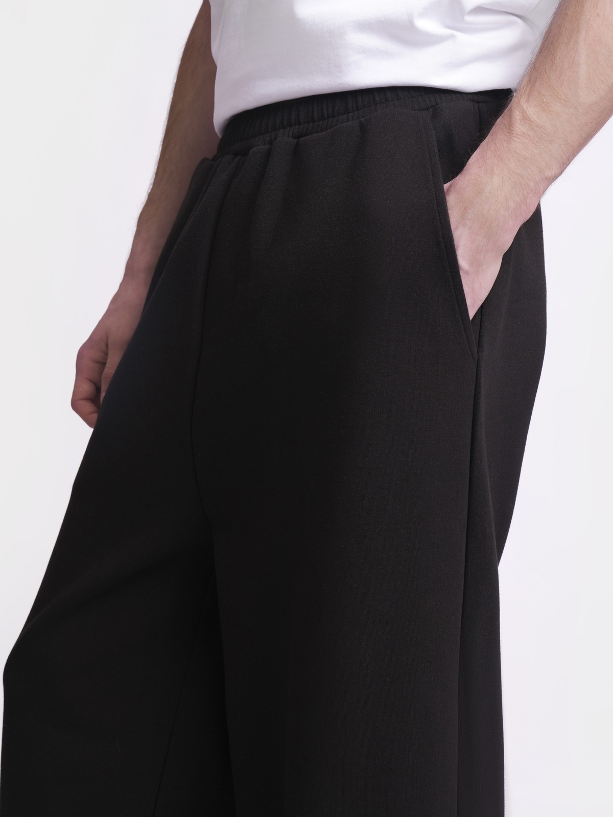 Трикотажные прямые брюки