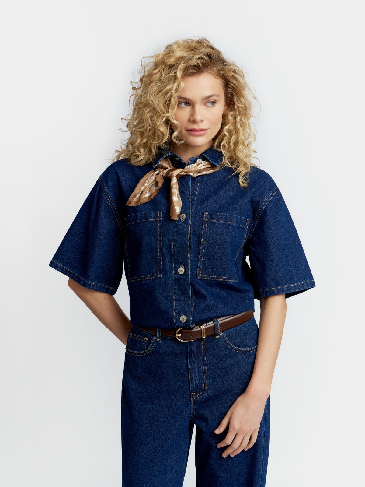 Куртка джинсовая