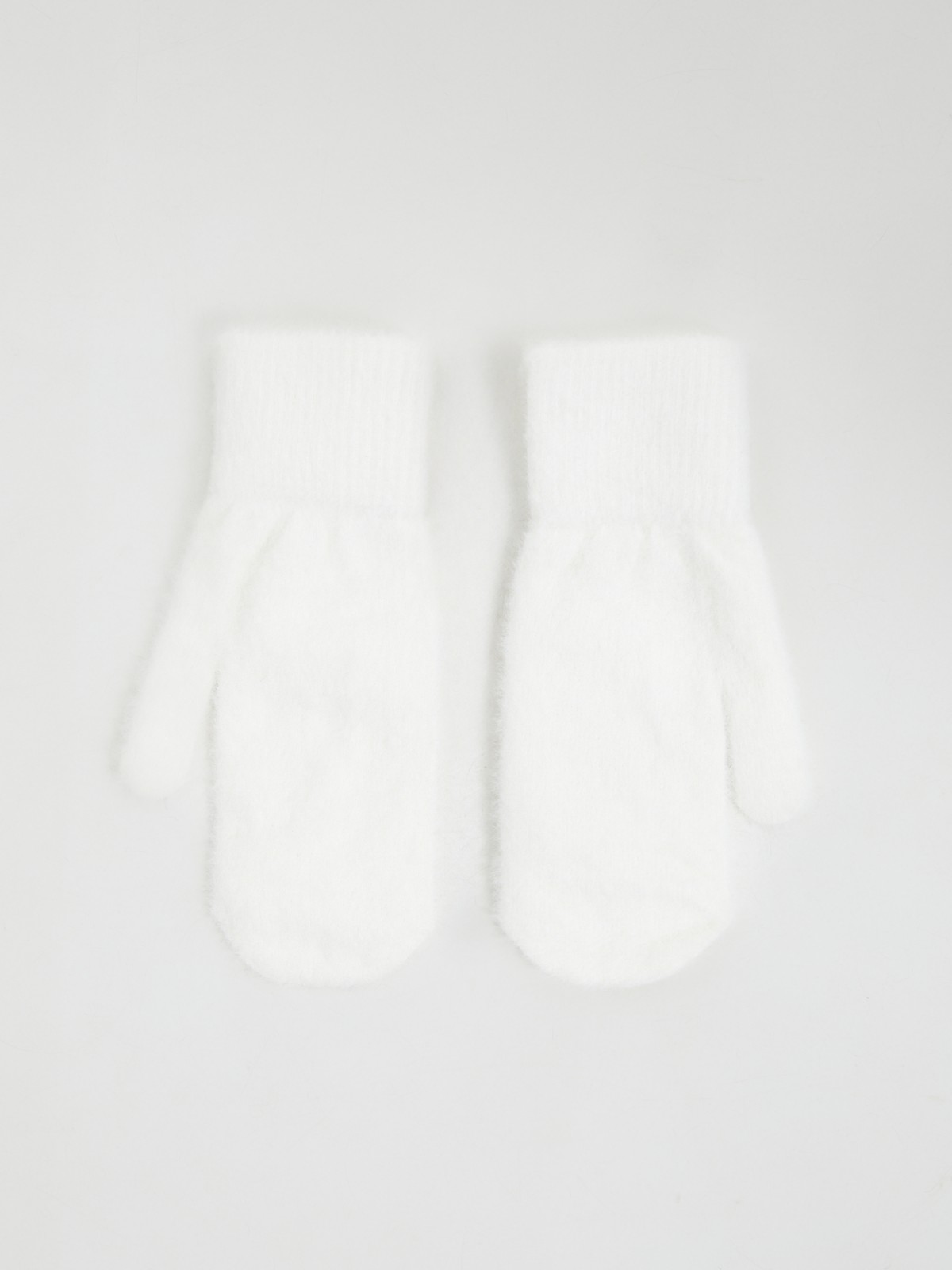 Тёплые вязаные трикотажные варежки