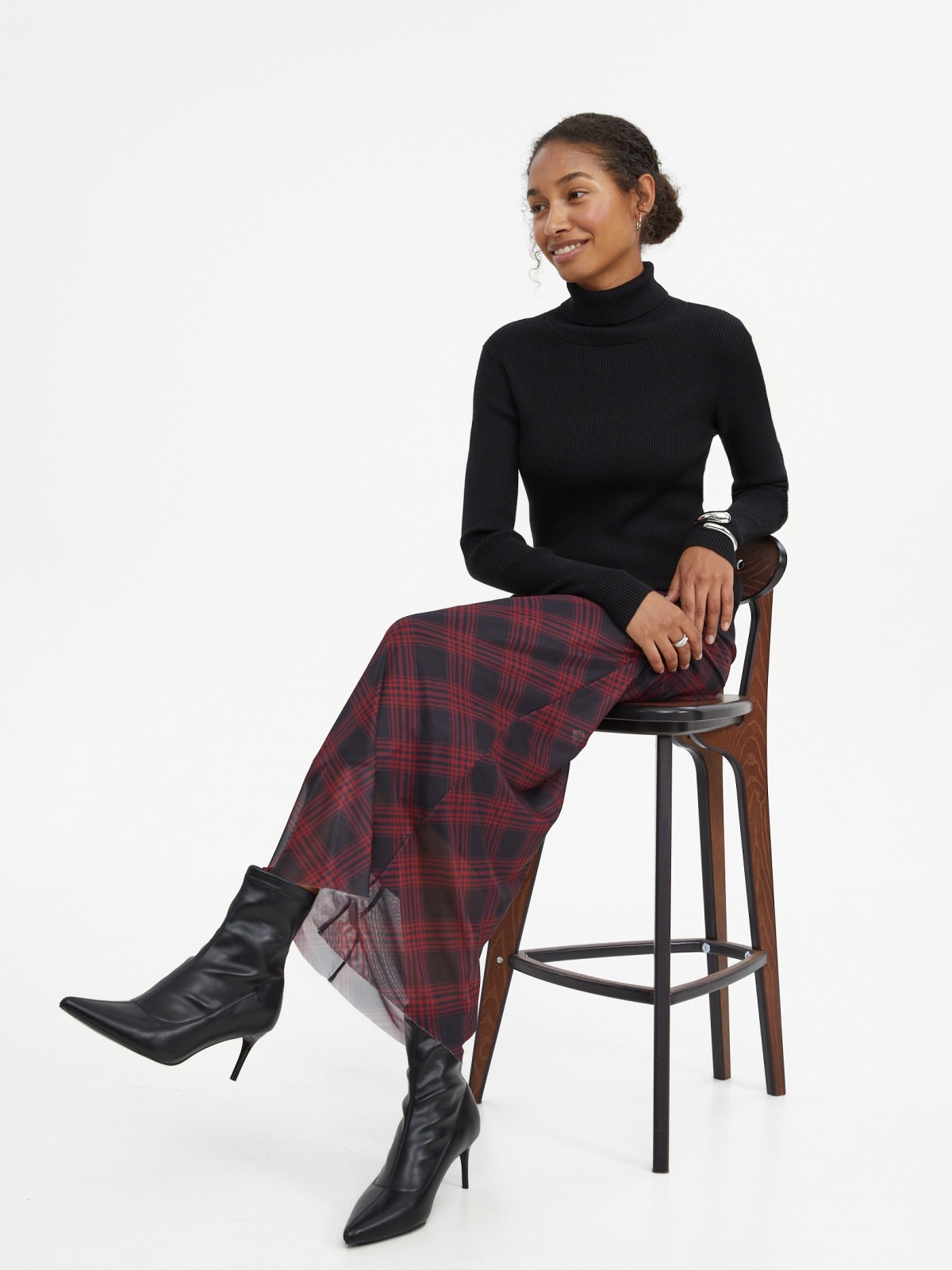 Юбка в клетку на резинке с драпировкой