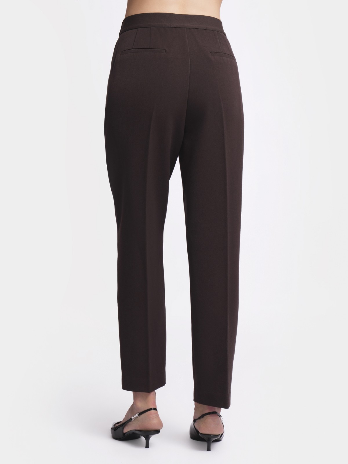 Офисные брюки Slim на резинке со стрелками