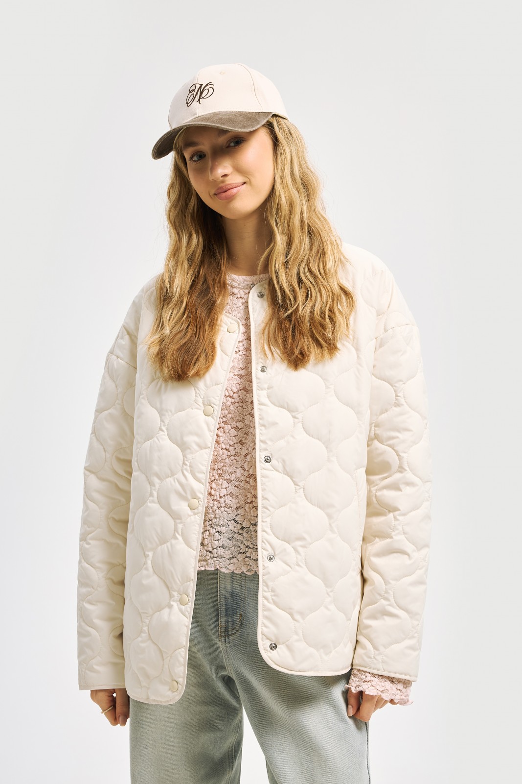 Бейсболка из хлопка с полукруглым козырьком