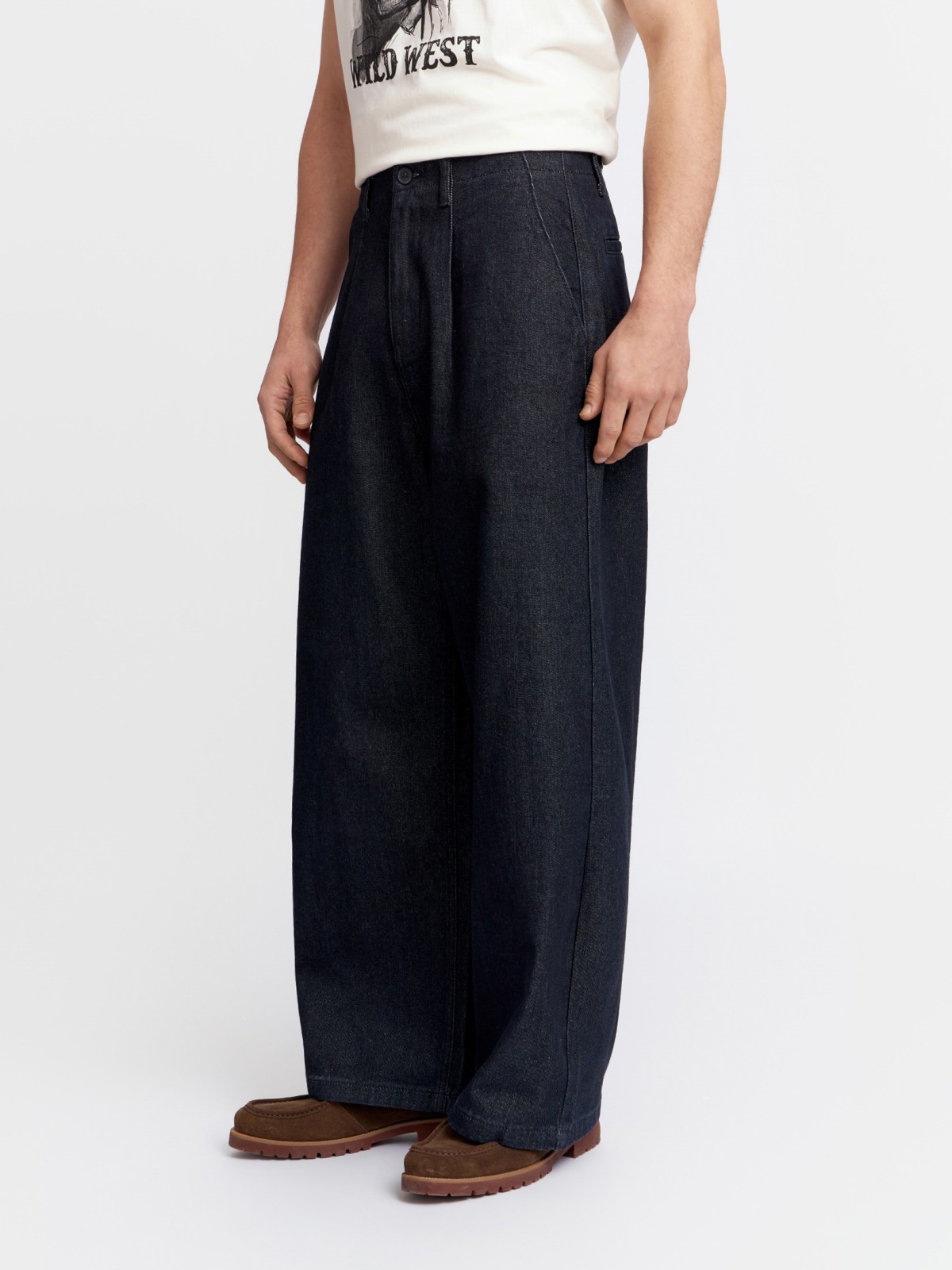 Джинсы фасона Baggy