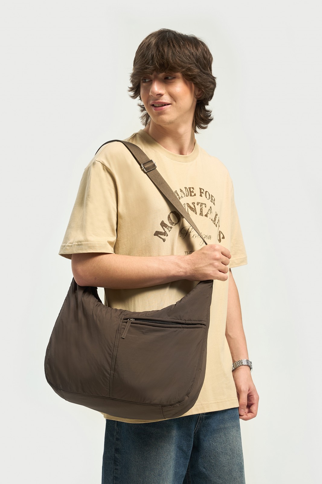 Сумка кросс-боди на ремешке через плечо