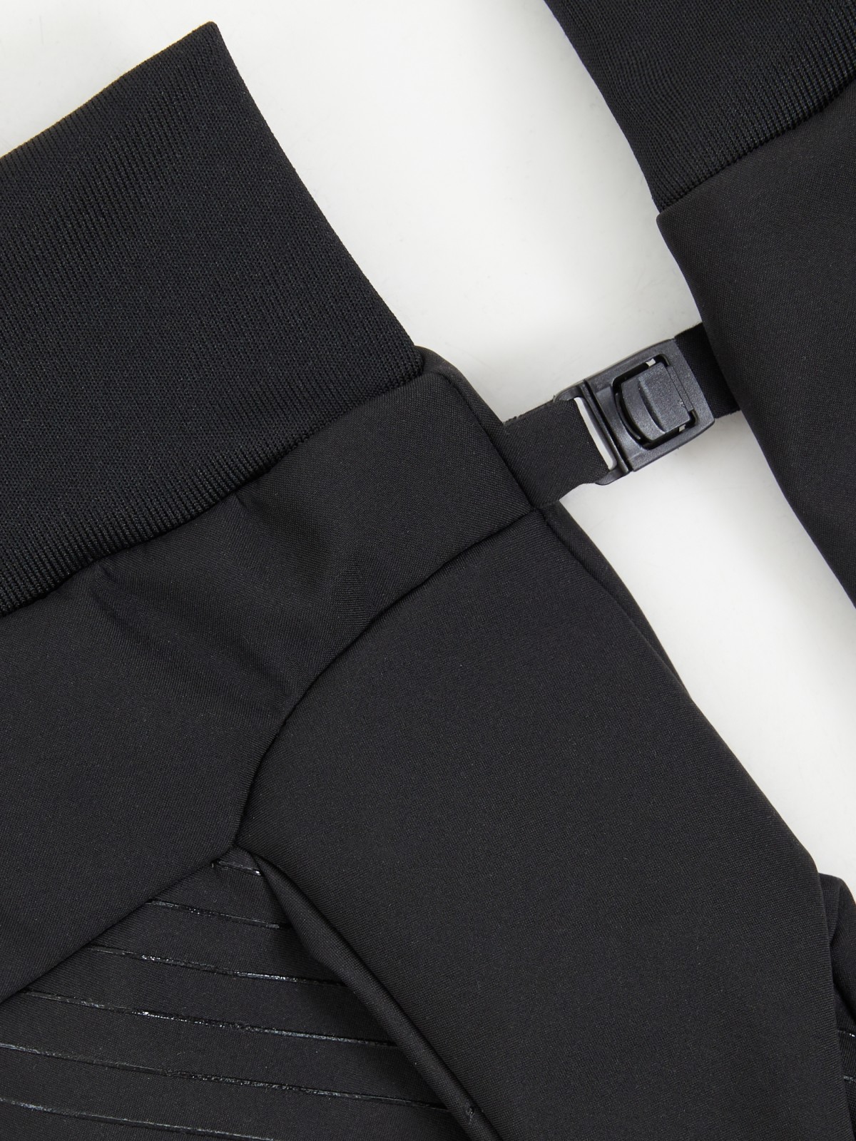 Тёплые перчатки в спортивном стиле с флисом