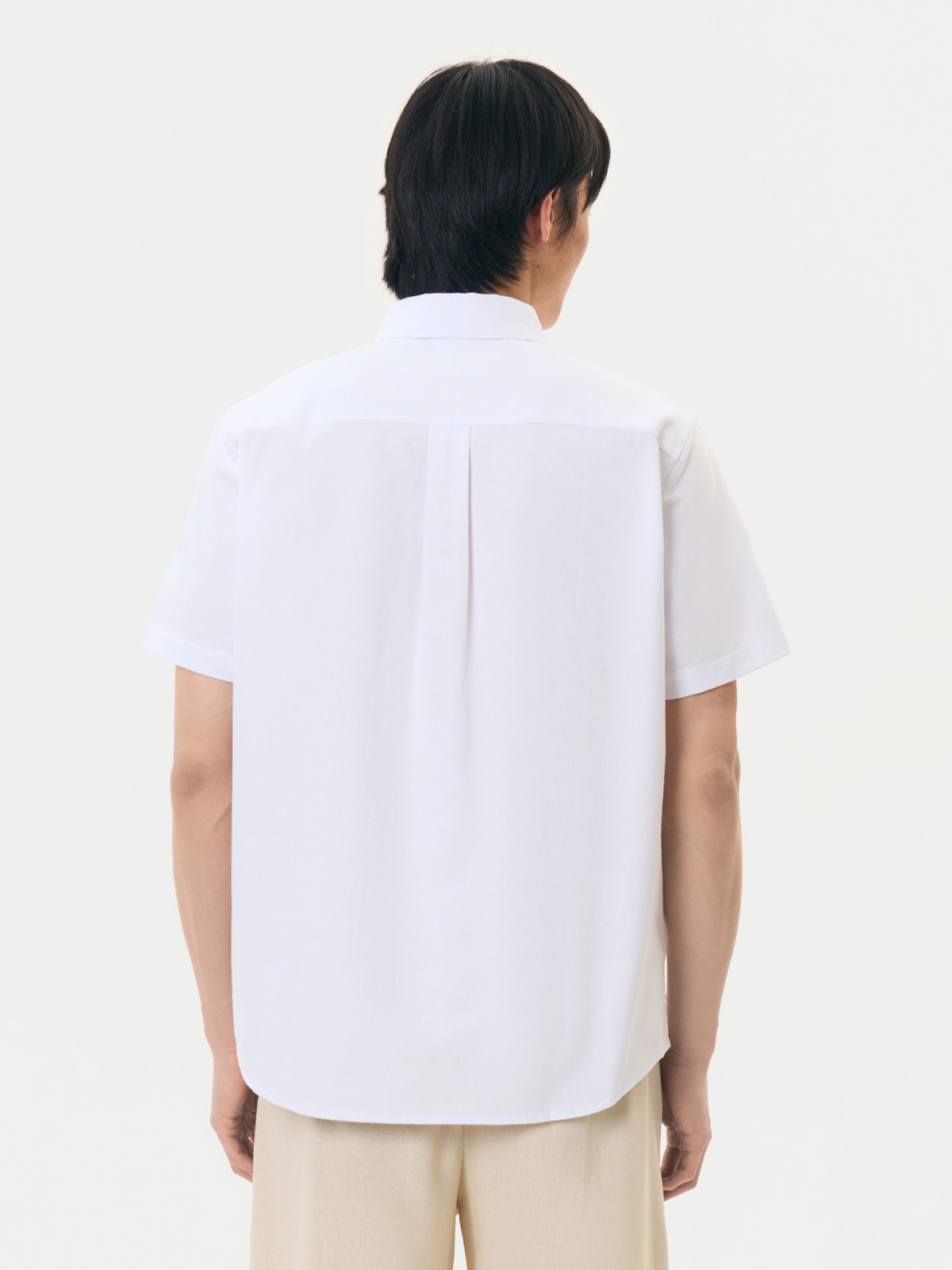 Рубашка прямого силуэта с коротким рукавом