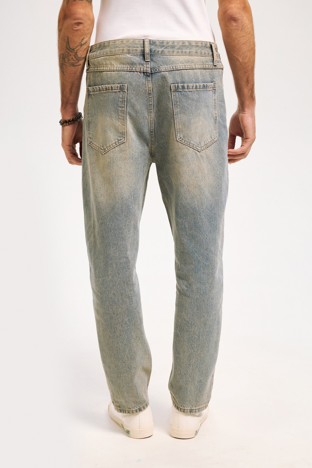 Джинсы фасона Tapered