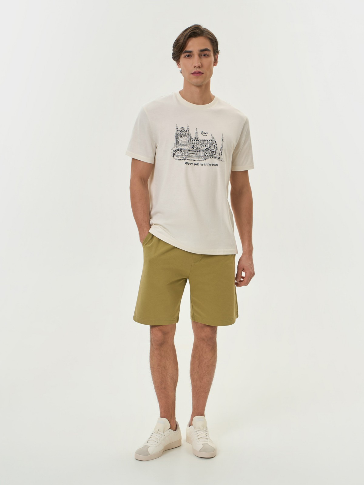 Трикотажные шорты на резинке из хлопка