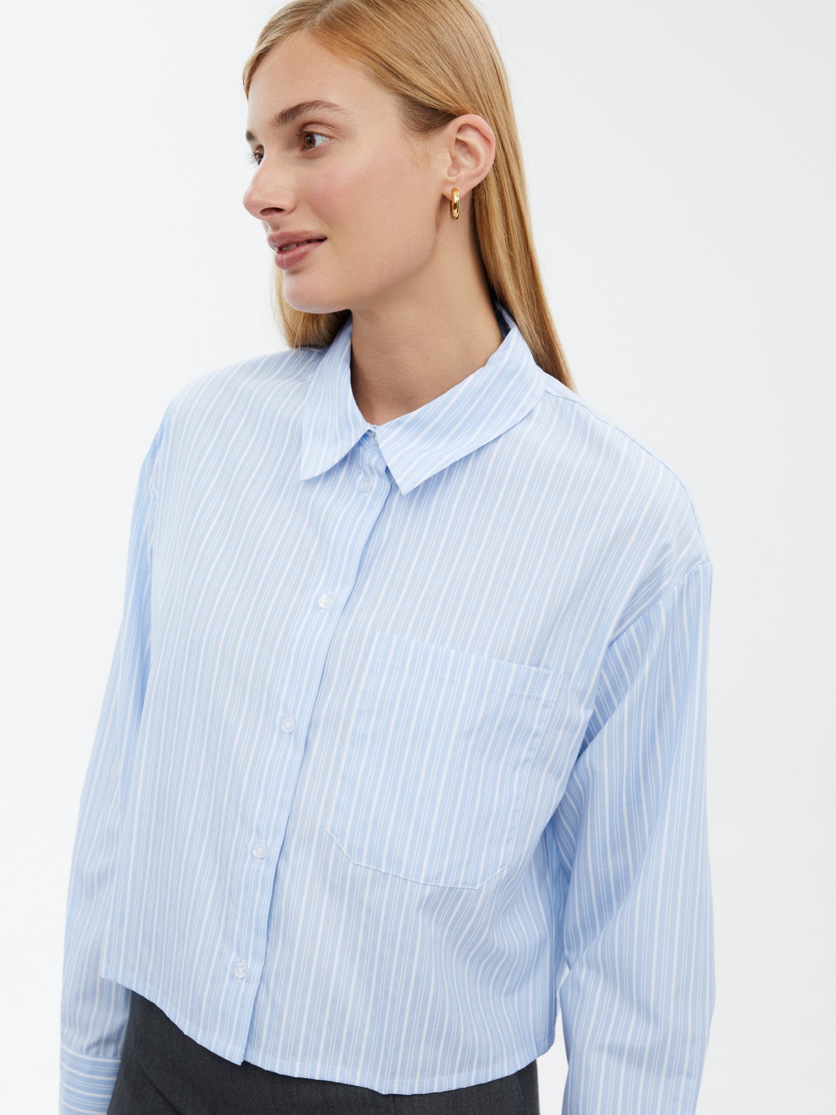 Укороченная рубашка в полоску с карманом