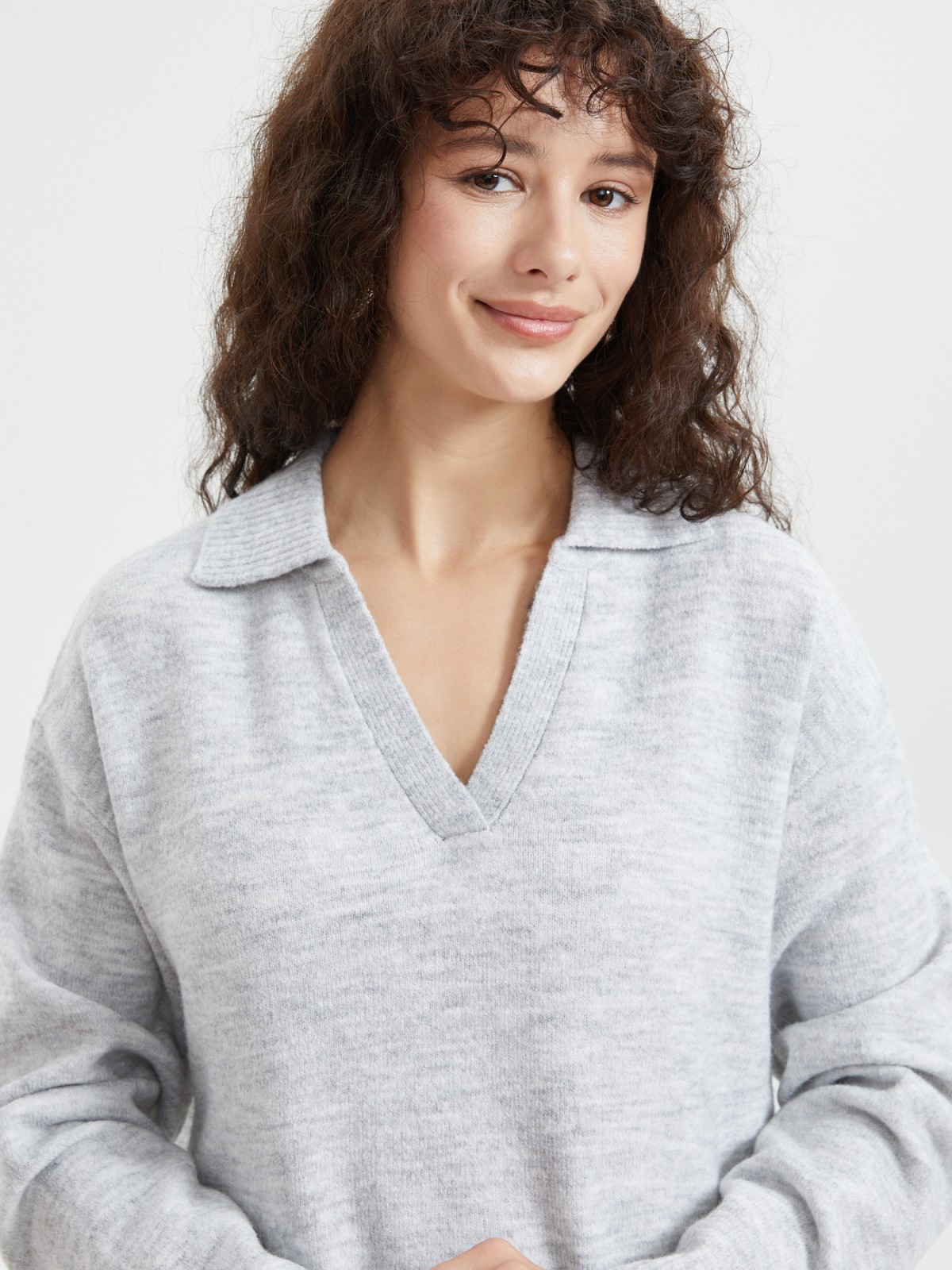 Вязаный джемпер с воротником поло