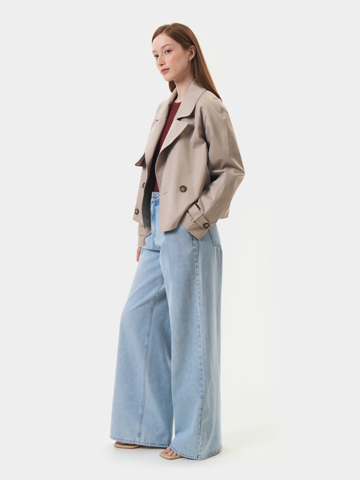 Куртка-ветровка