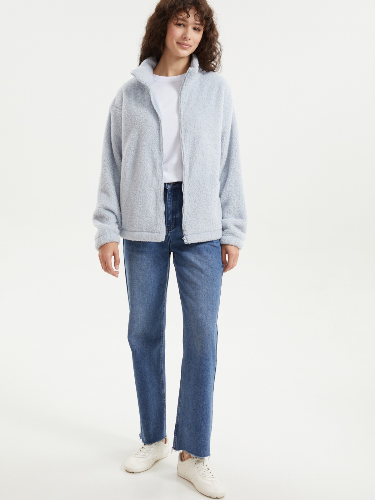 Джинсы прямого силуэта