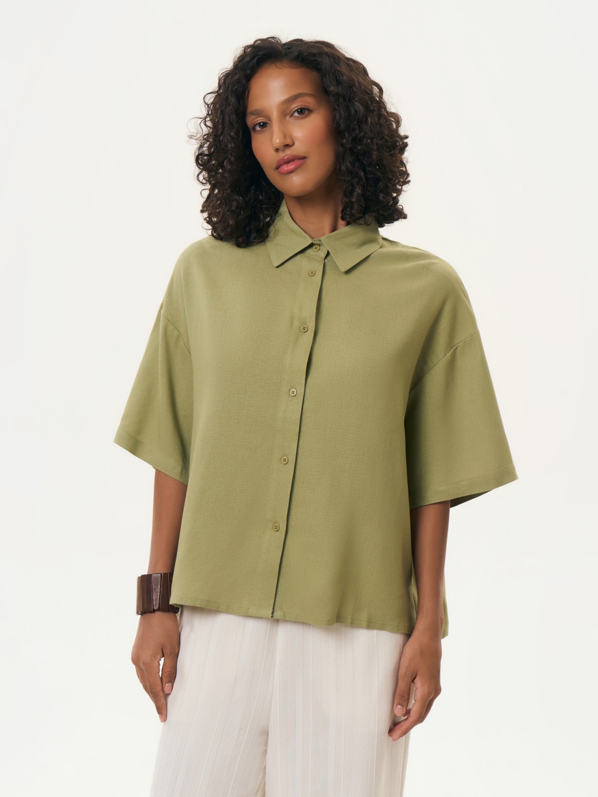 Блузка с короткими рукавами