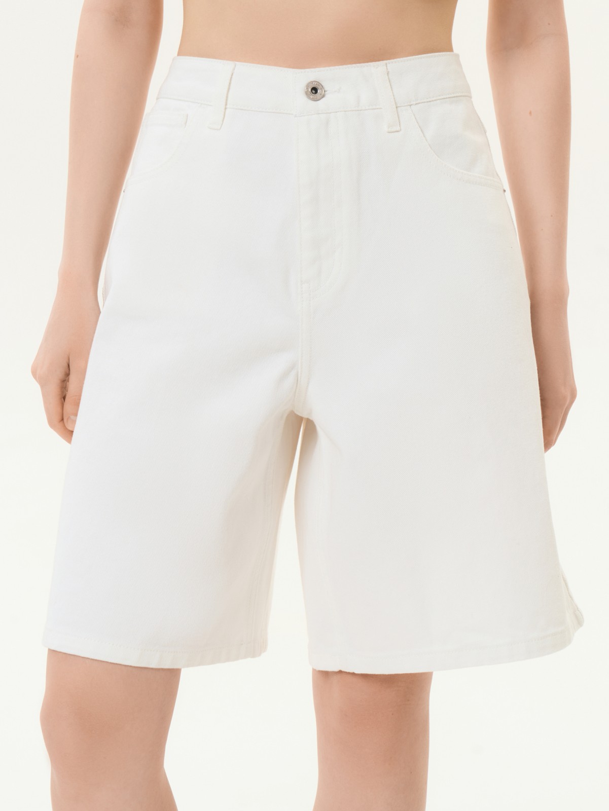 Брюки джинсовые короткие