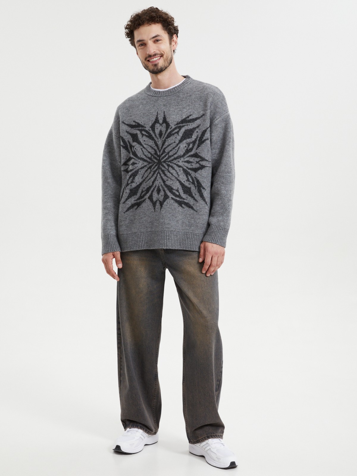 Вязаный джемпер с узором