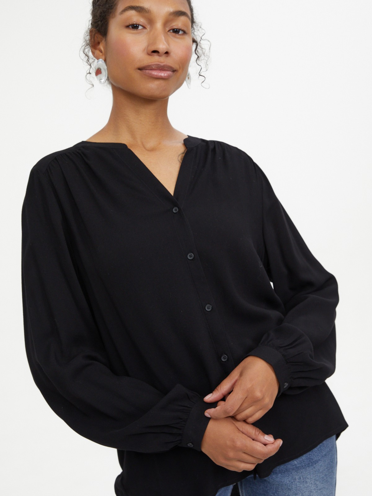 Офисная рубашка из вискозы с длинным рукавом