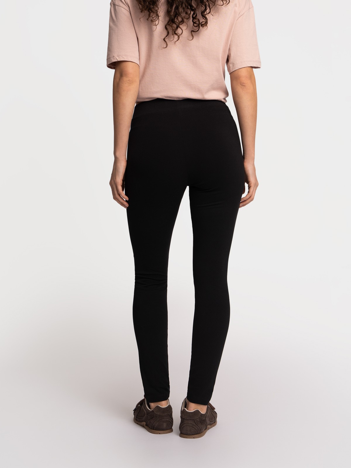 Трикотажные легинсы из хлопка