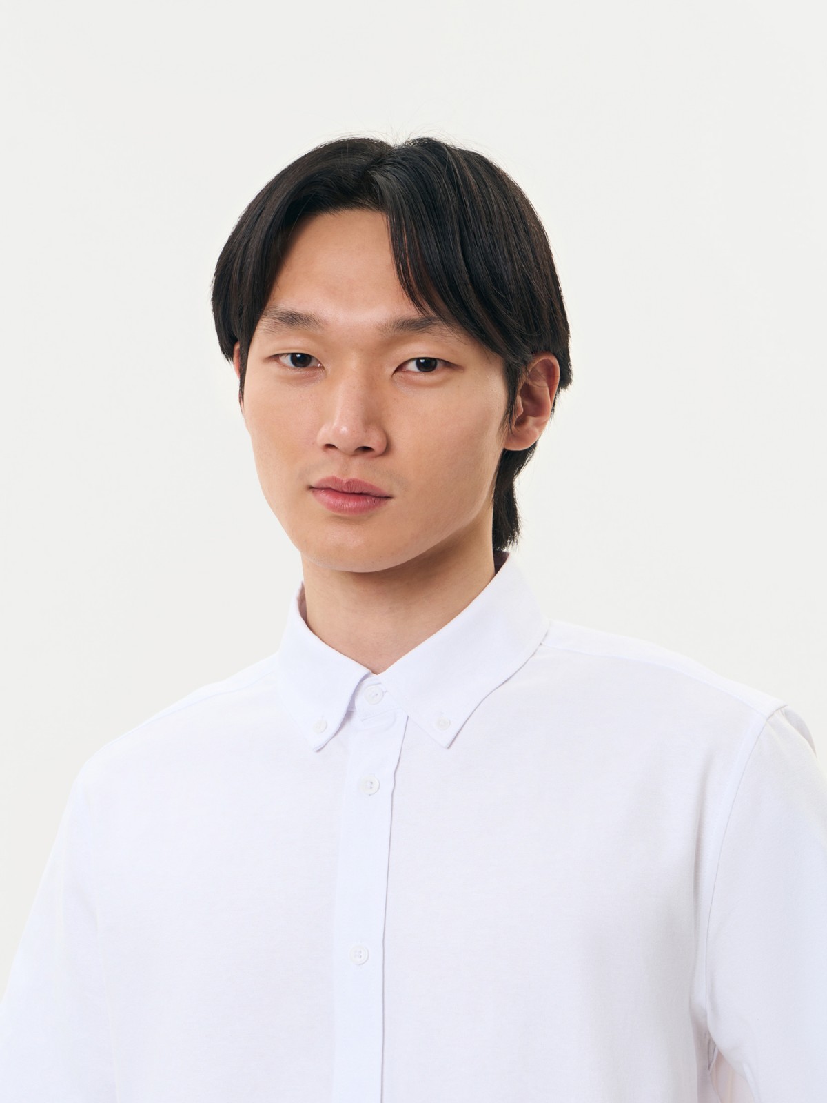 Рубашка прямого силуэта с коротким рукавом