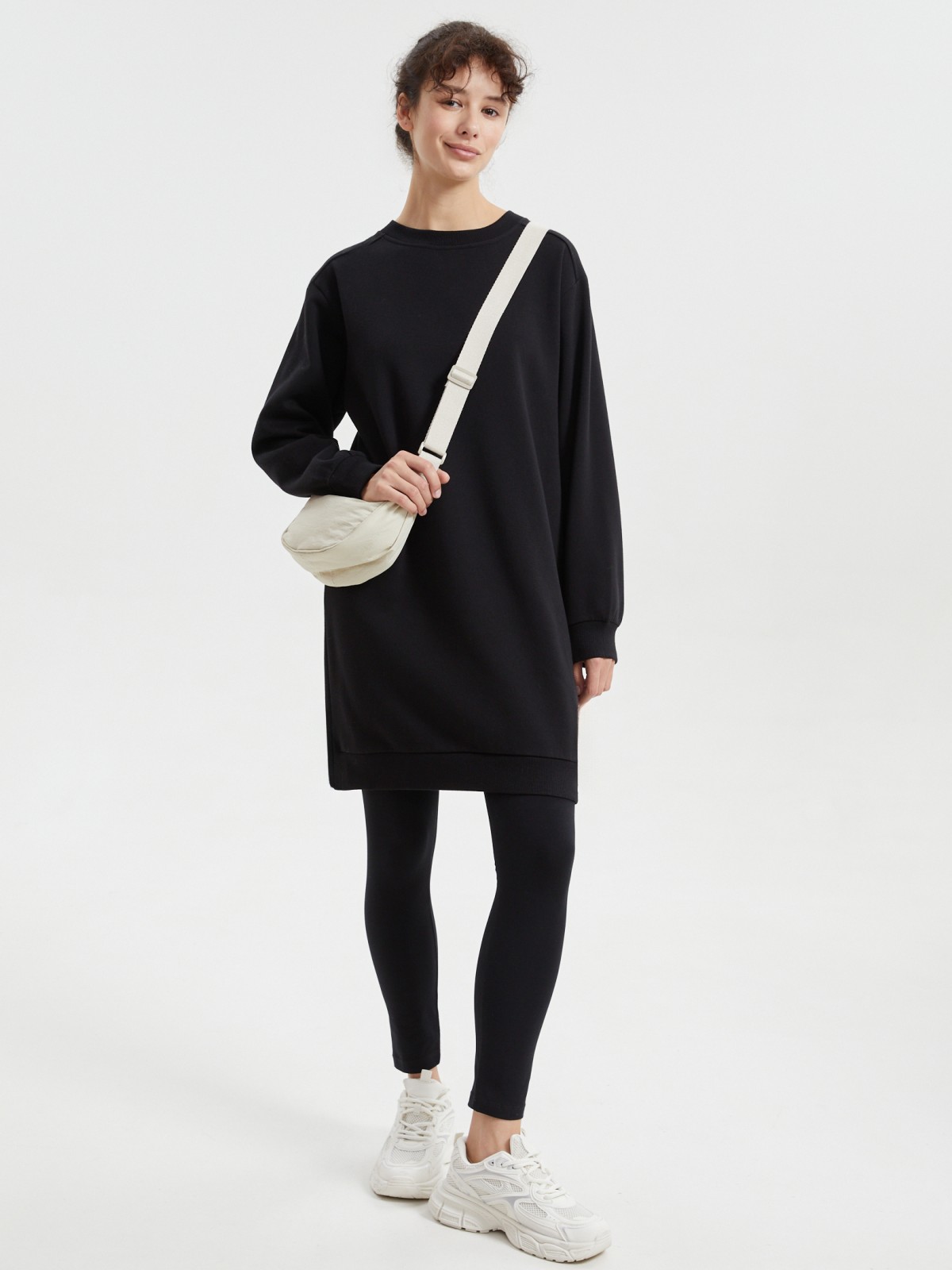 Утеплённое трикотажное платье-свитшот