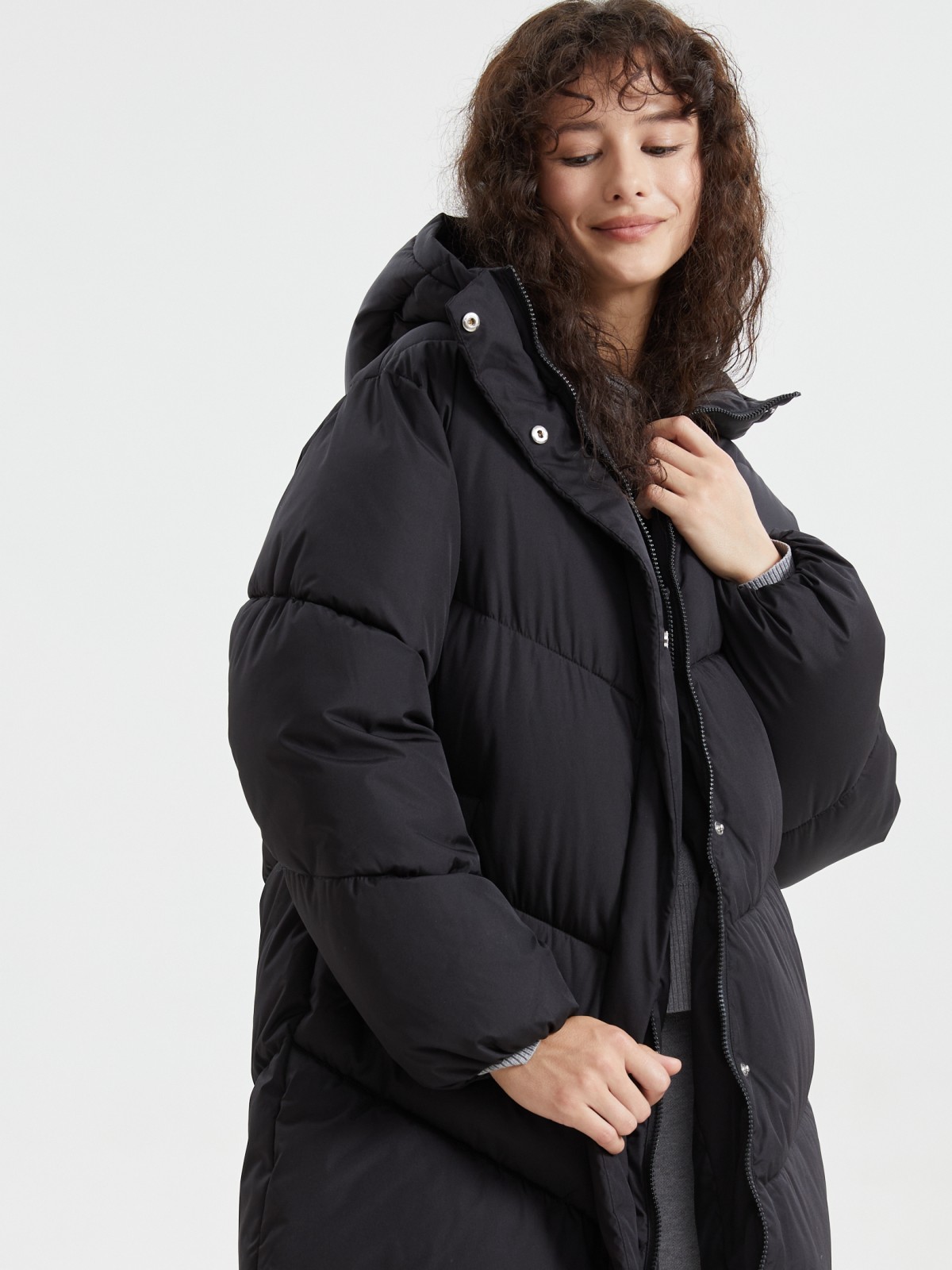 Тёплая куртка-пальто с капюшоном