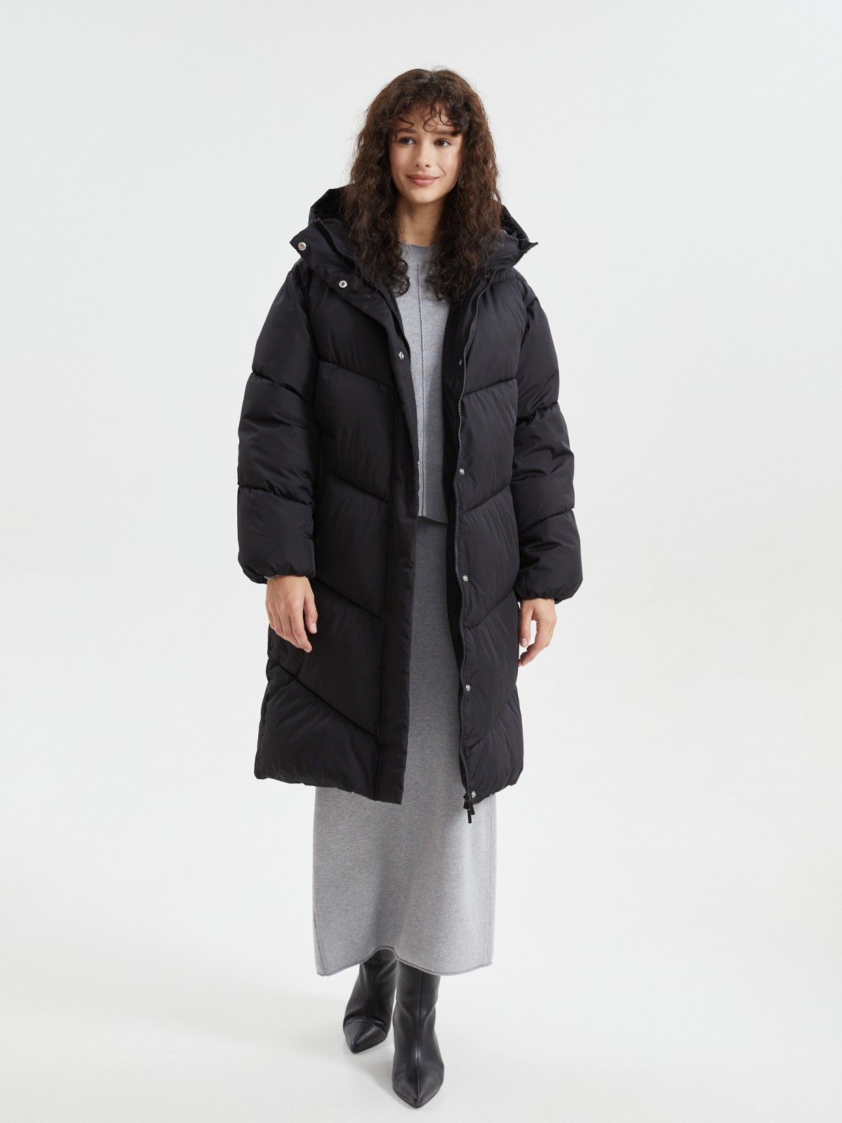 Тёплая куртка-пальто с капюшоном