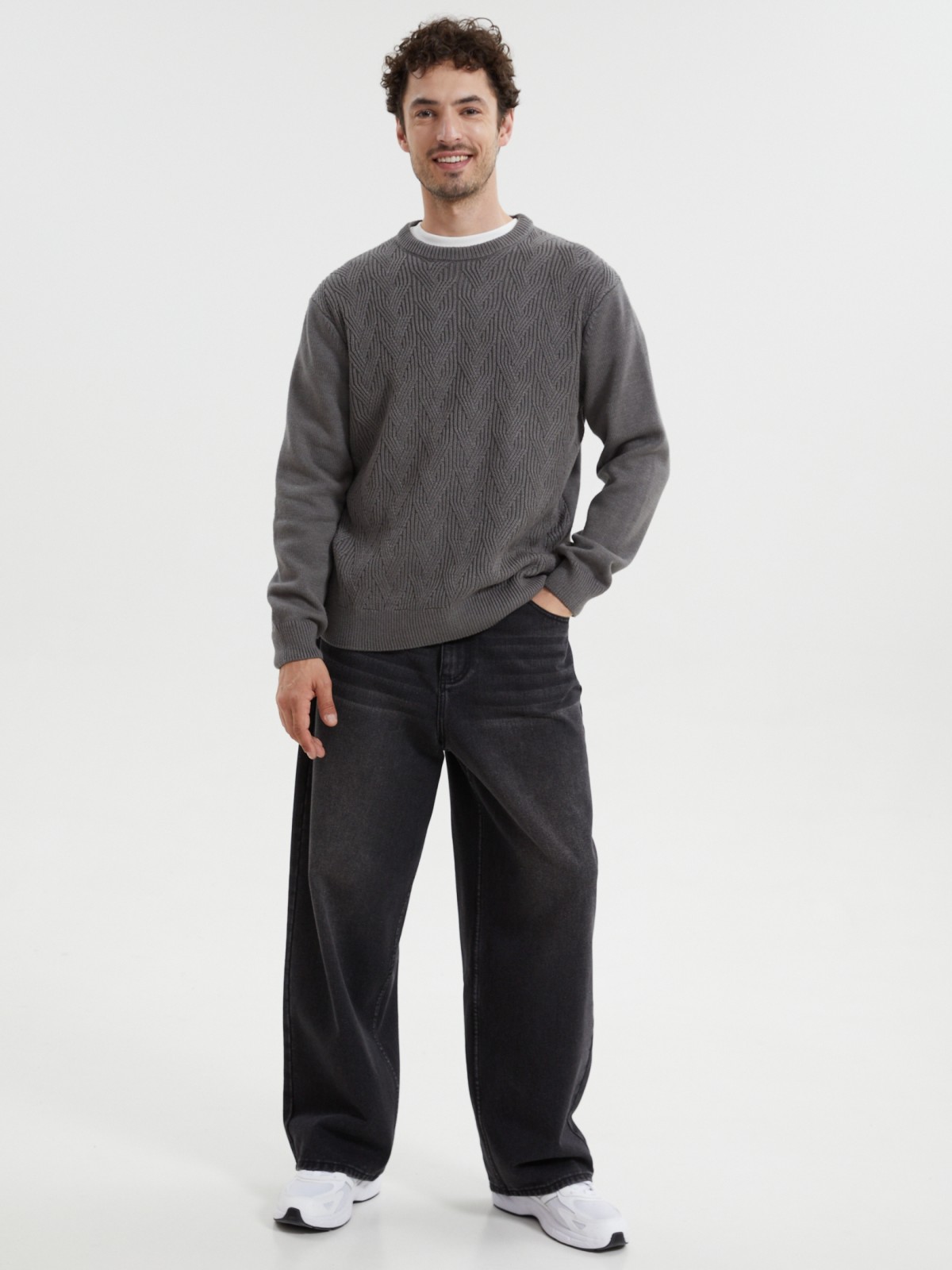 Вязаный джемпер с длинным рукавом