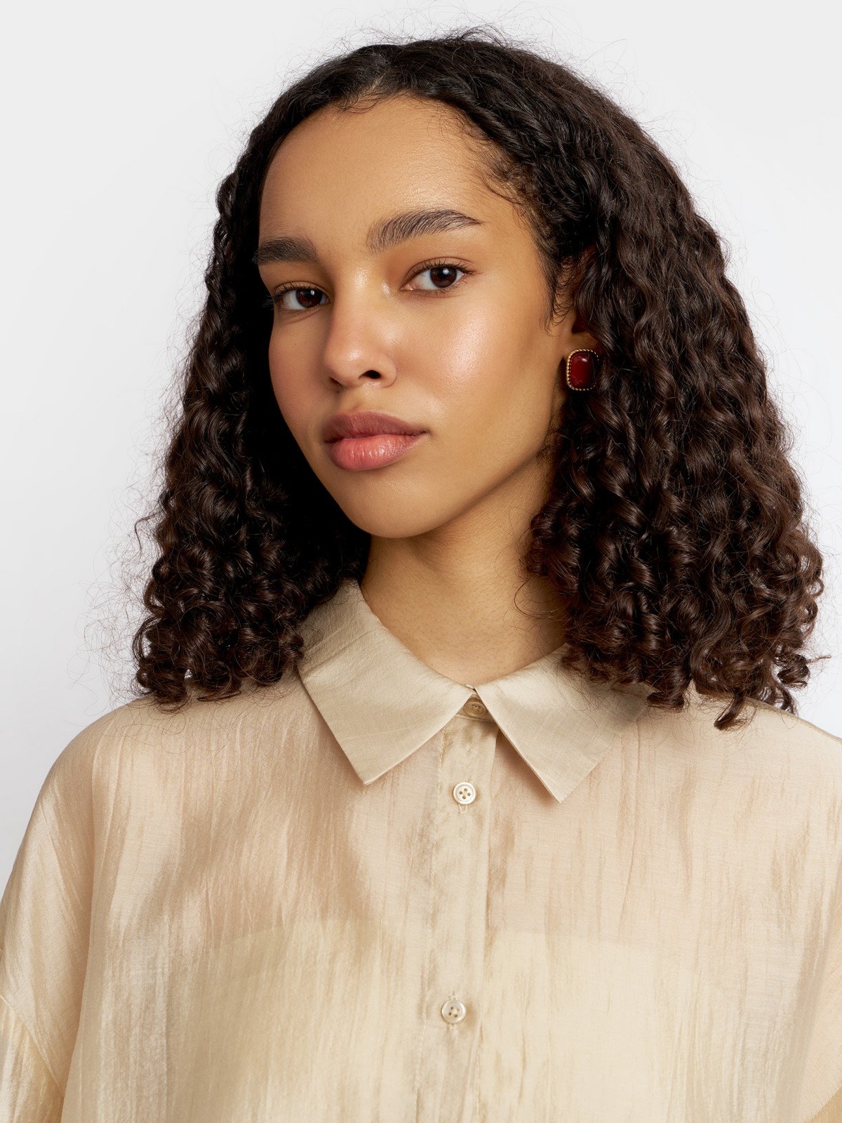 Блузка с  длинными рукавами