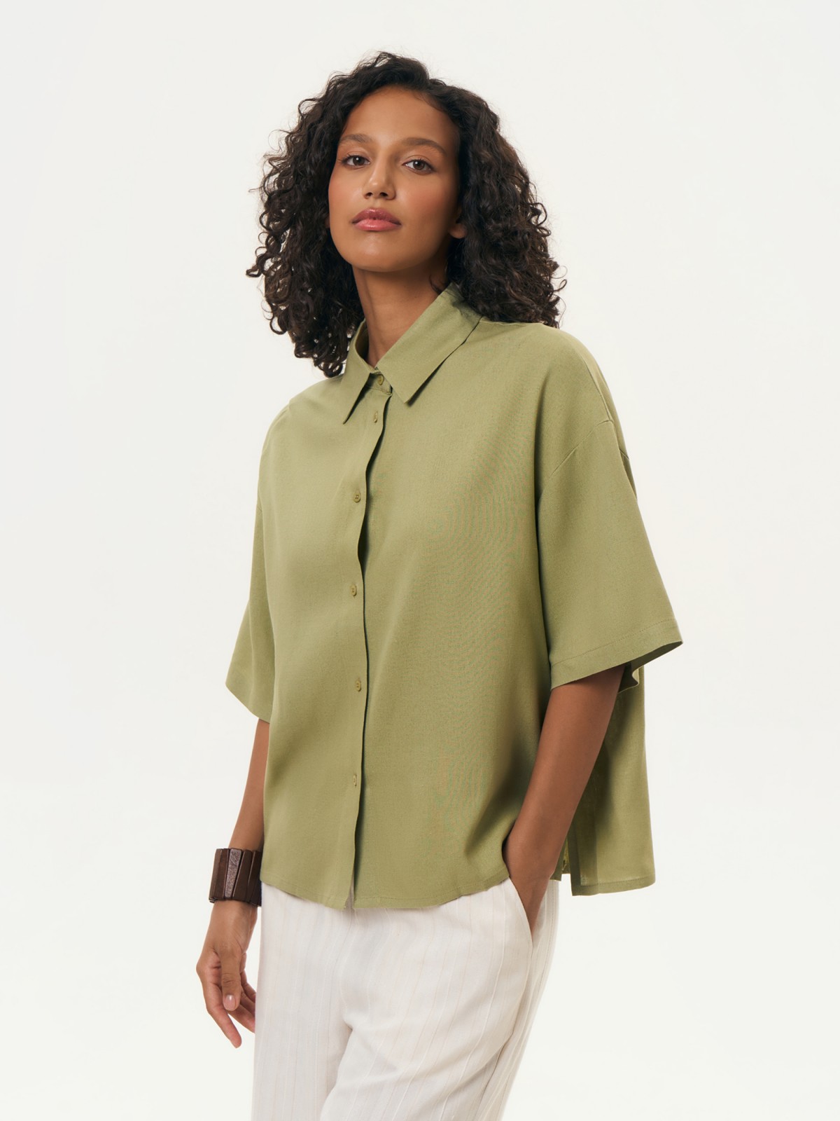 Блузка с короткими рукавами