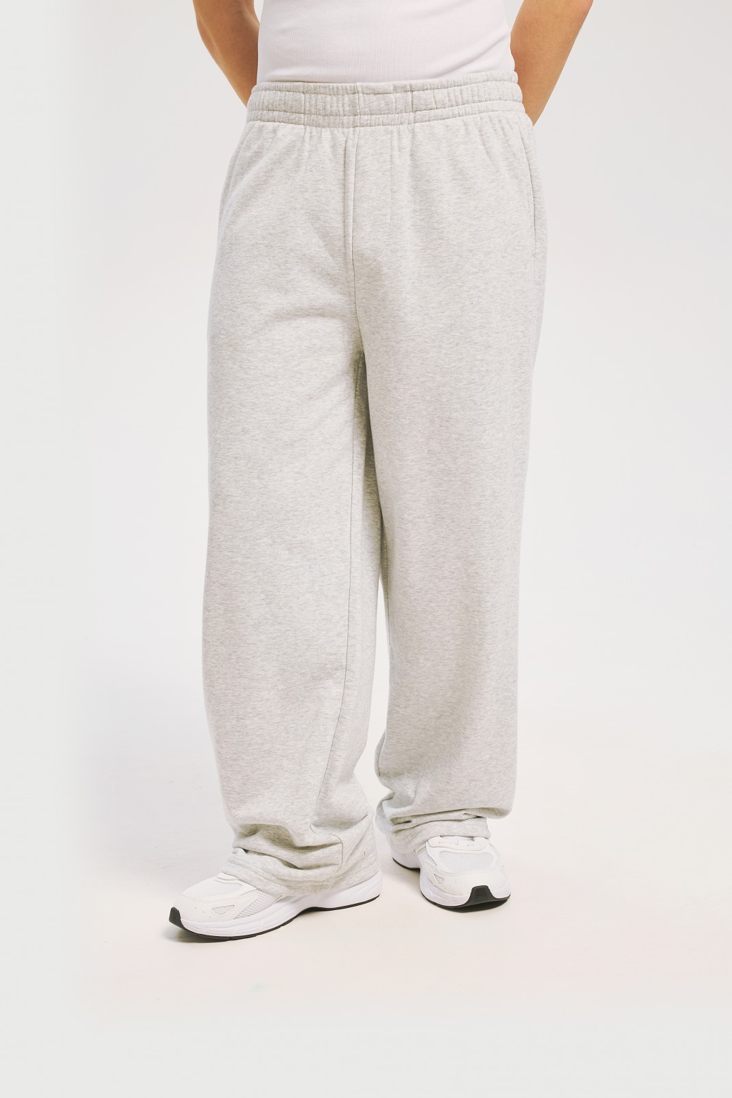 Трикотажные прямые брюки