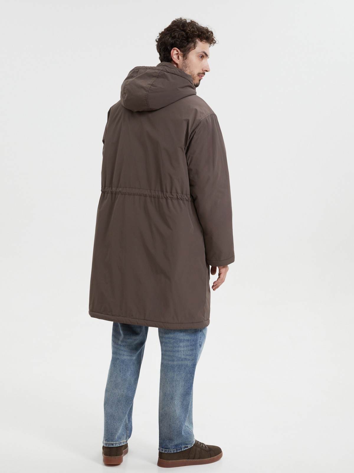 Тёплая куртка-парка на молнии с капюшоном