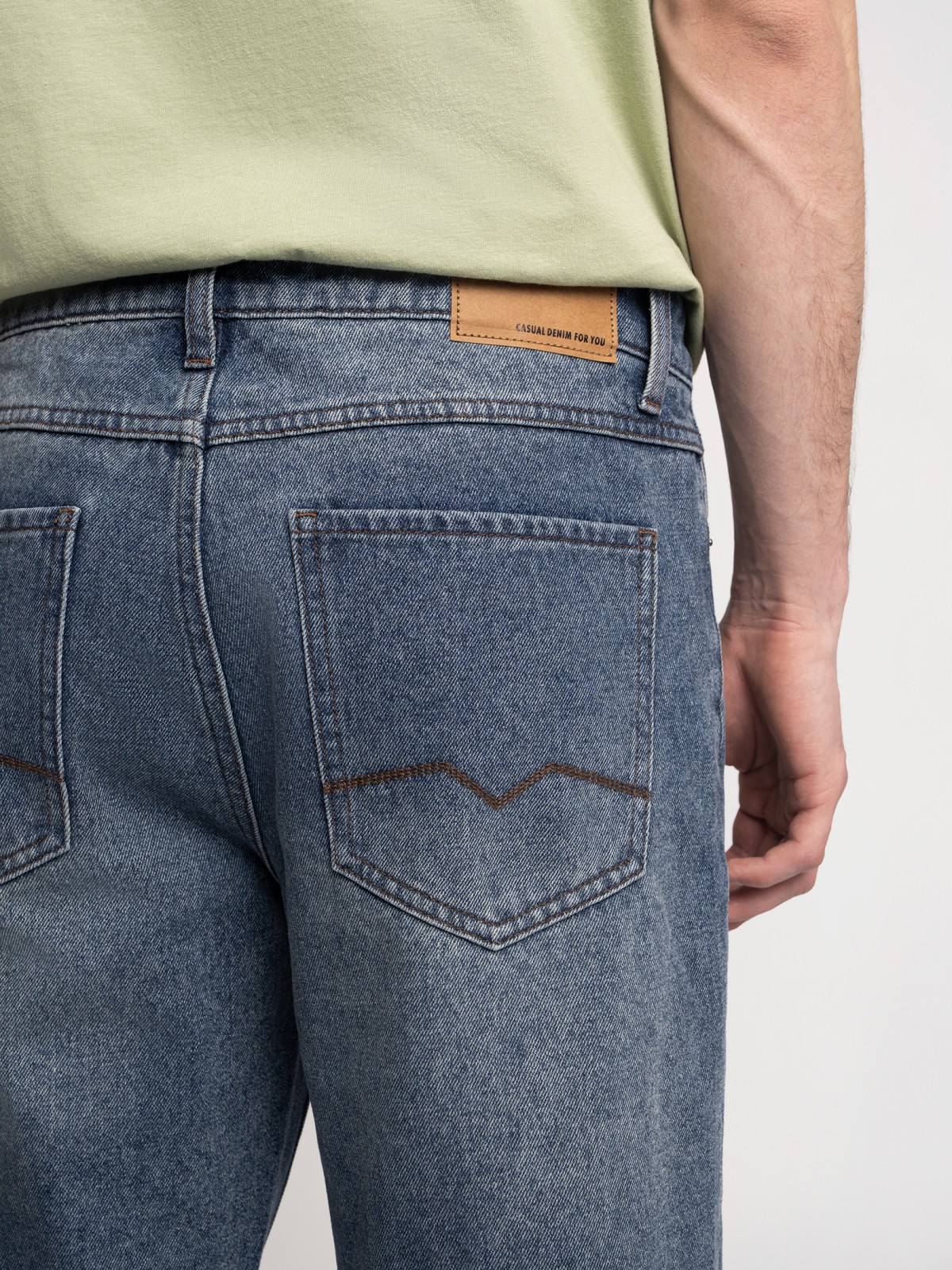 Джинсы фасона Regular