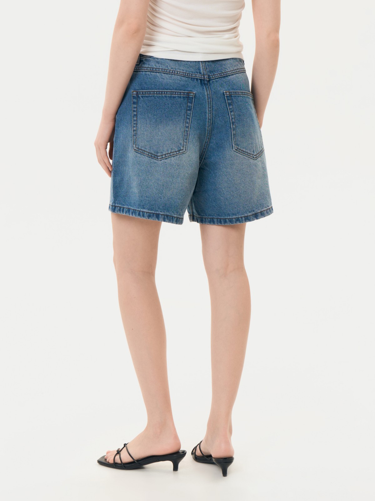 Брюки джинсовые короткие