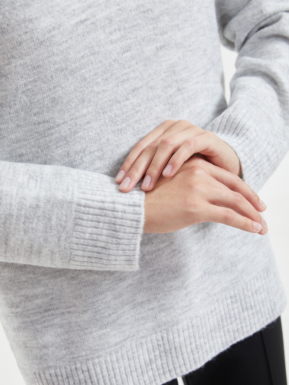 Вязаный джемпер с воротником поло