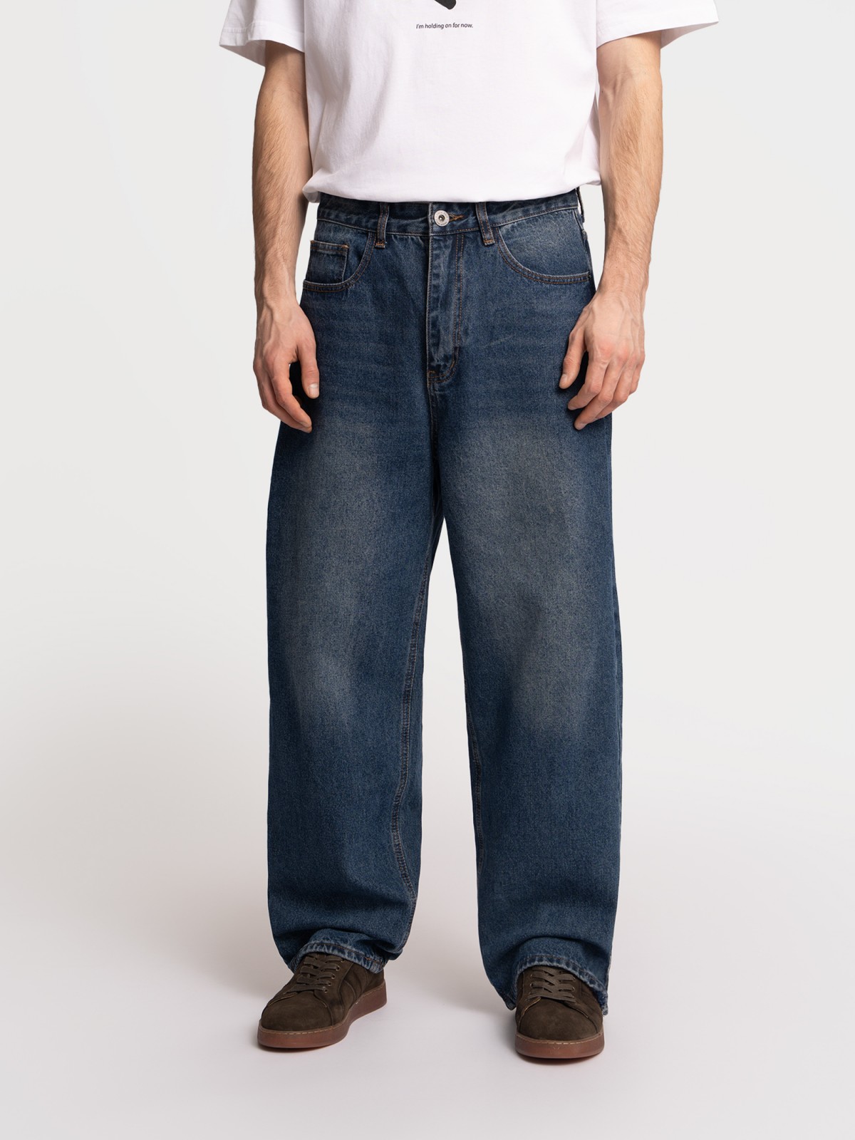 Джинсы фасона Baggy