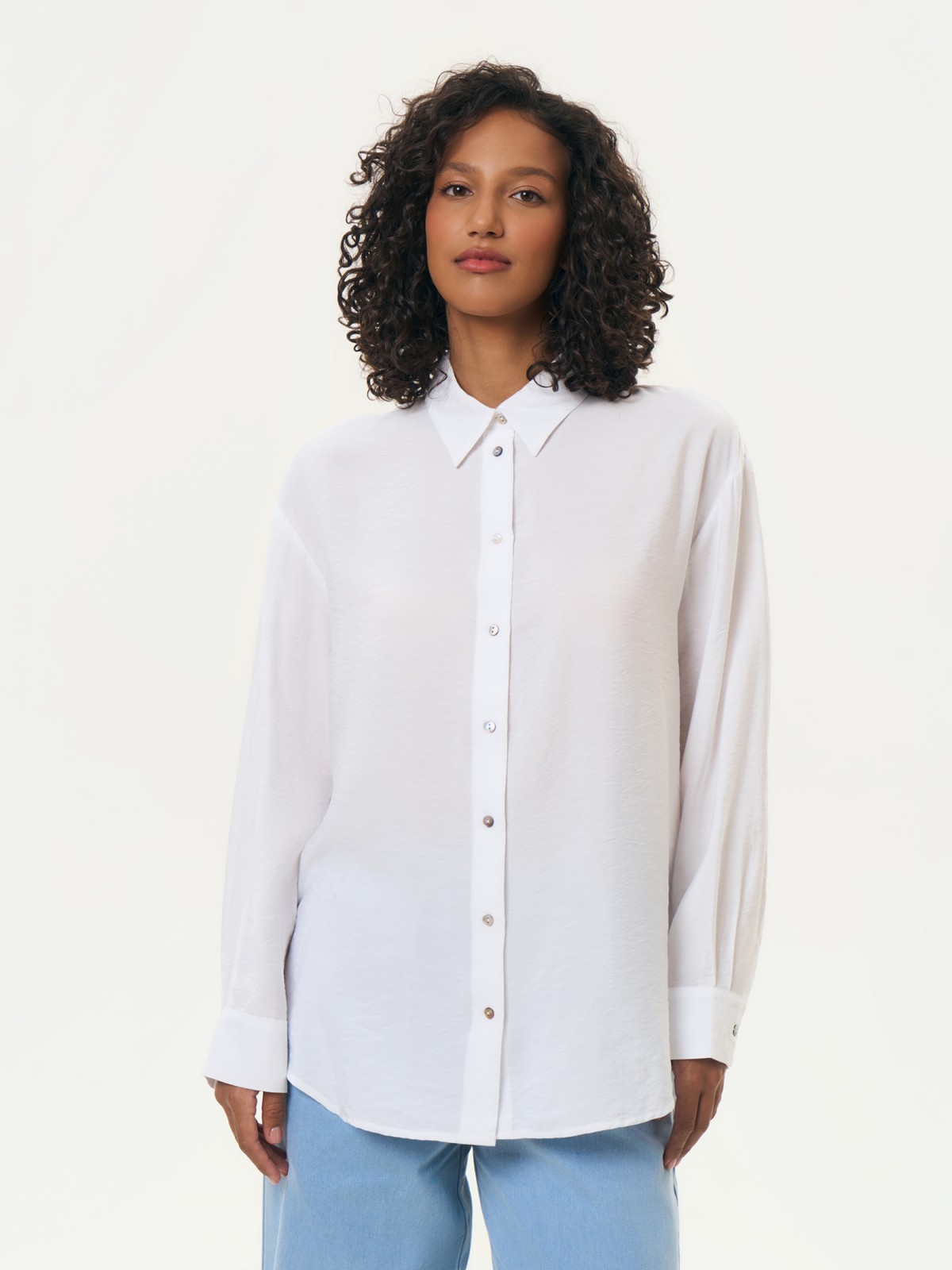 Блузка с  длинными рукавами