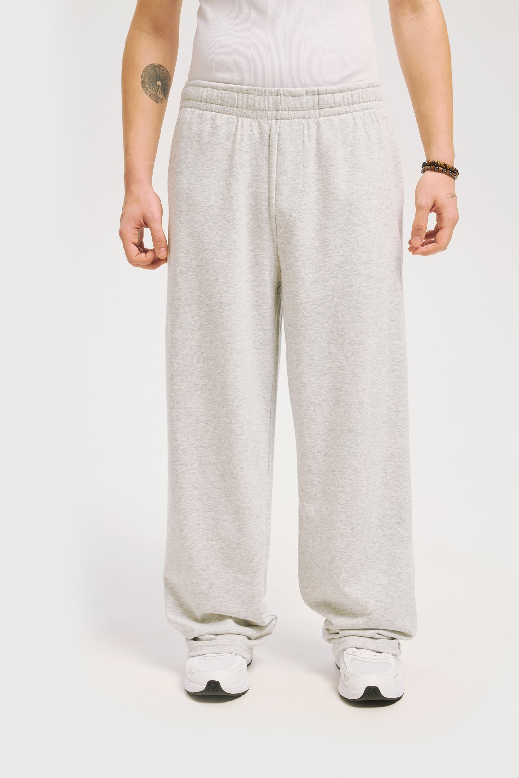 Трикотажные прямые брюки