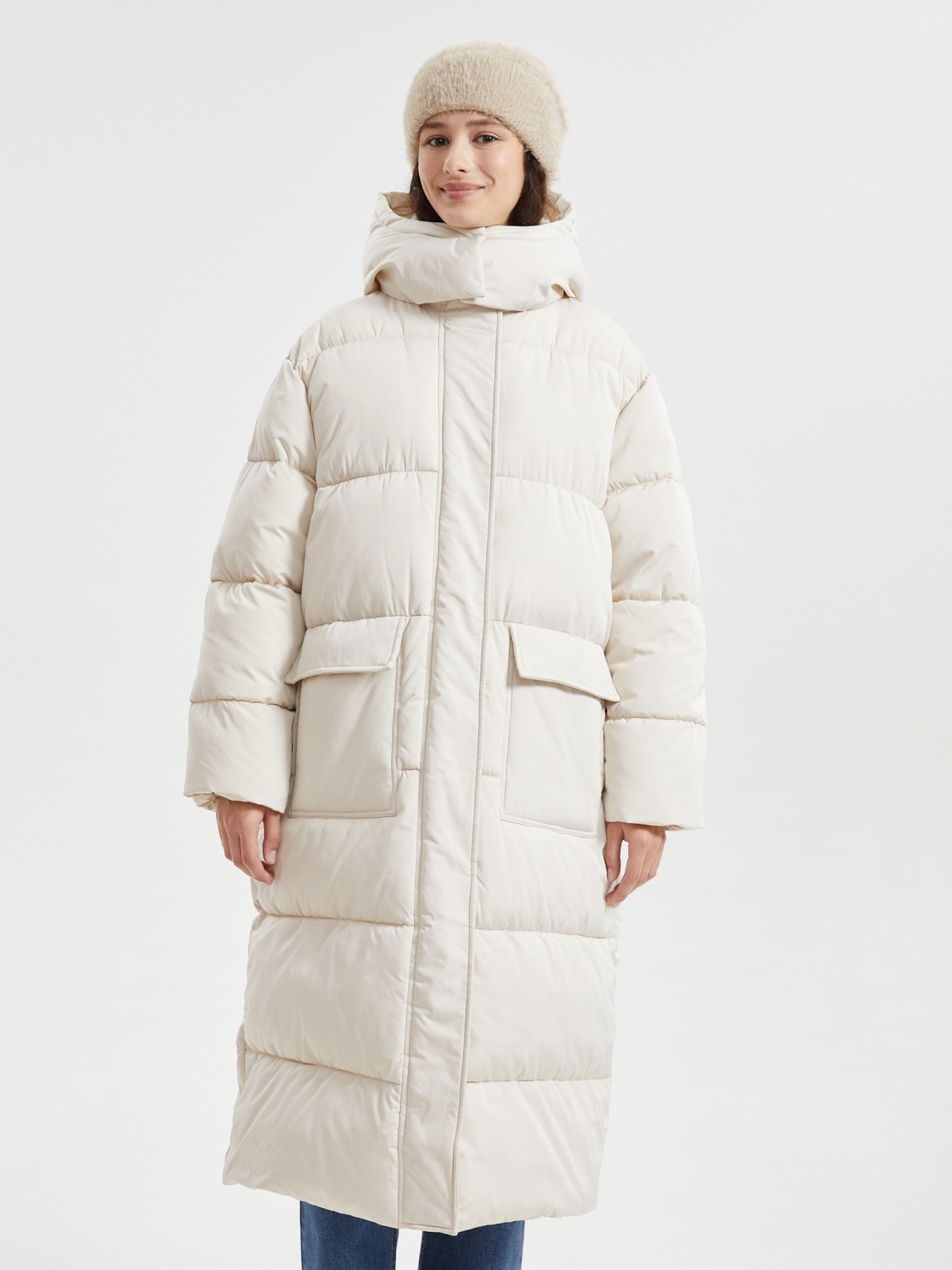 Тёплая куртка с капюшоном