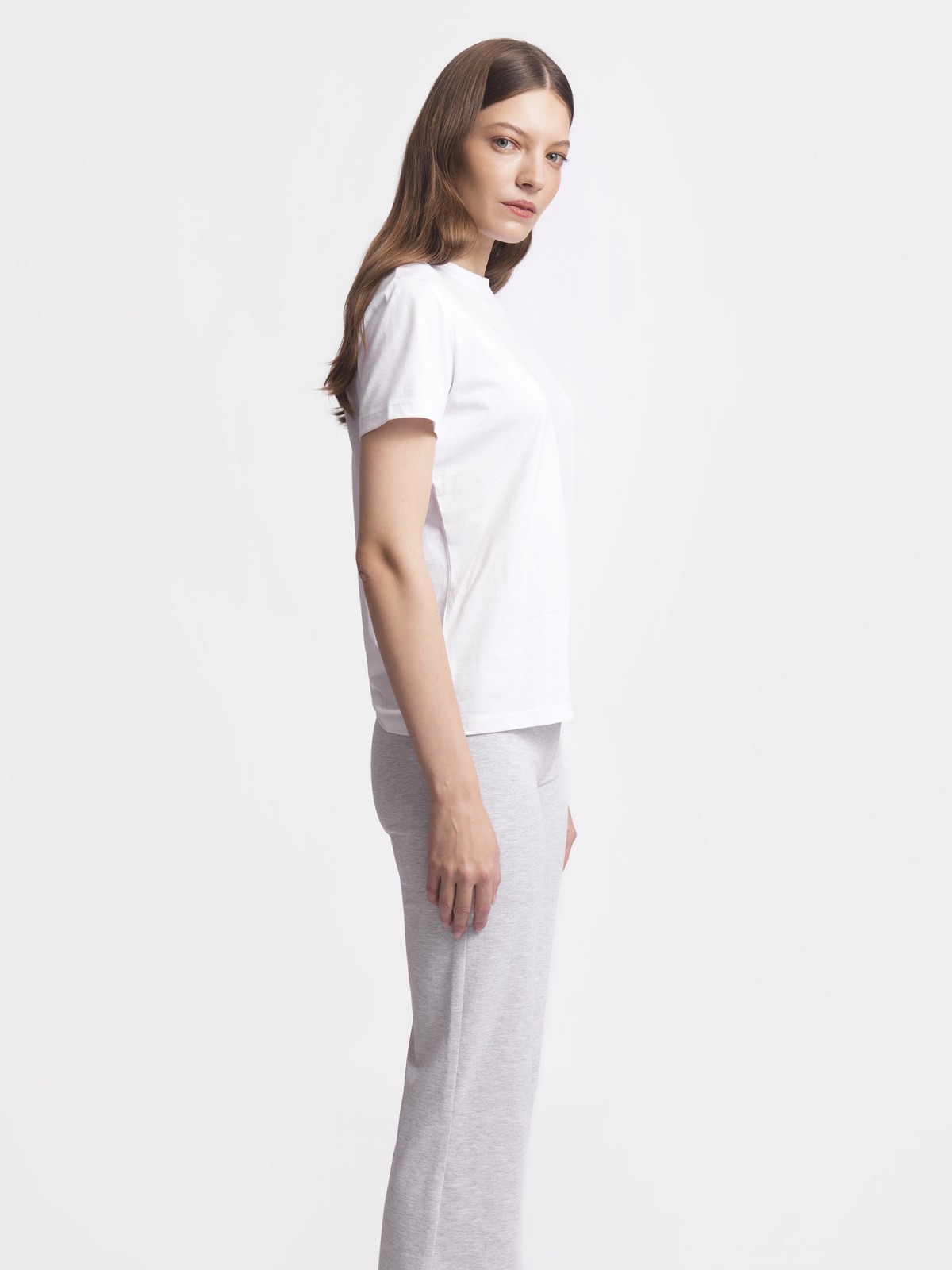 Футболка из хлопка однотонная