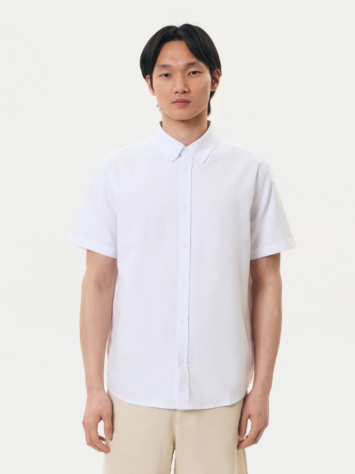 Рубашка прямого силуэта с коротким рукавом