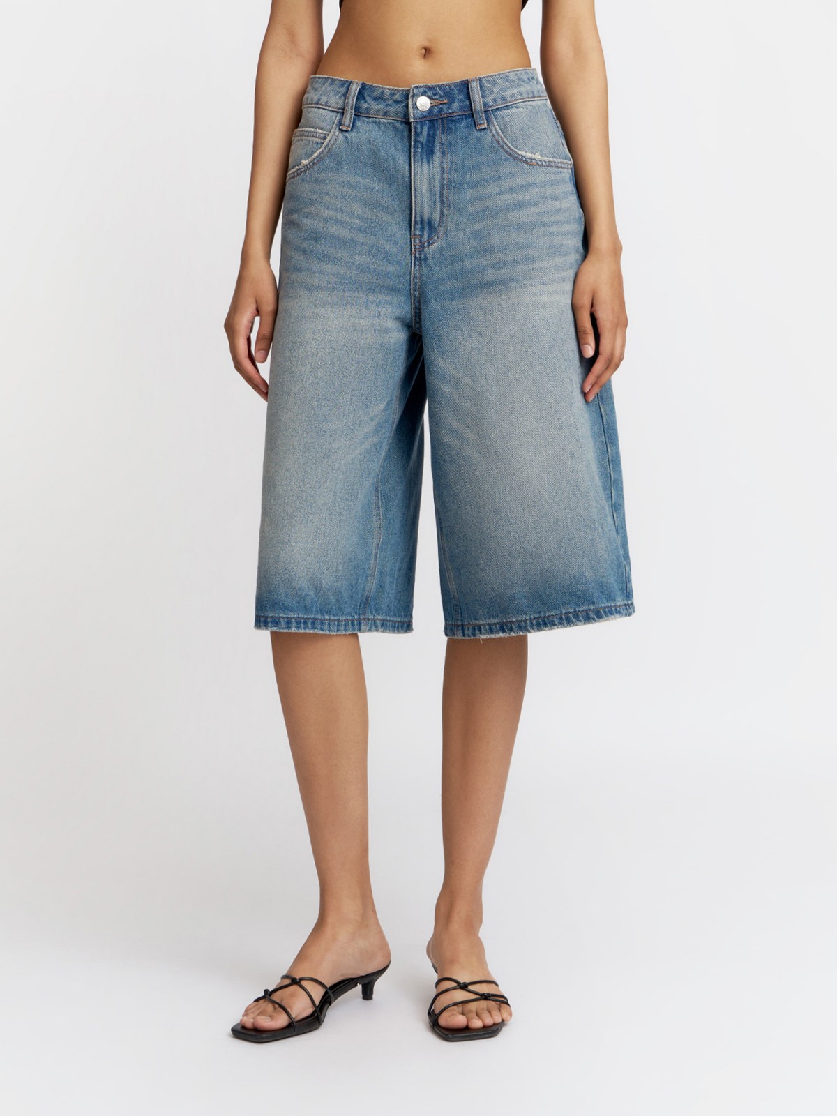 Брюки джинсовые короткие