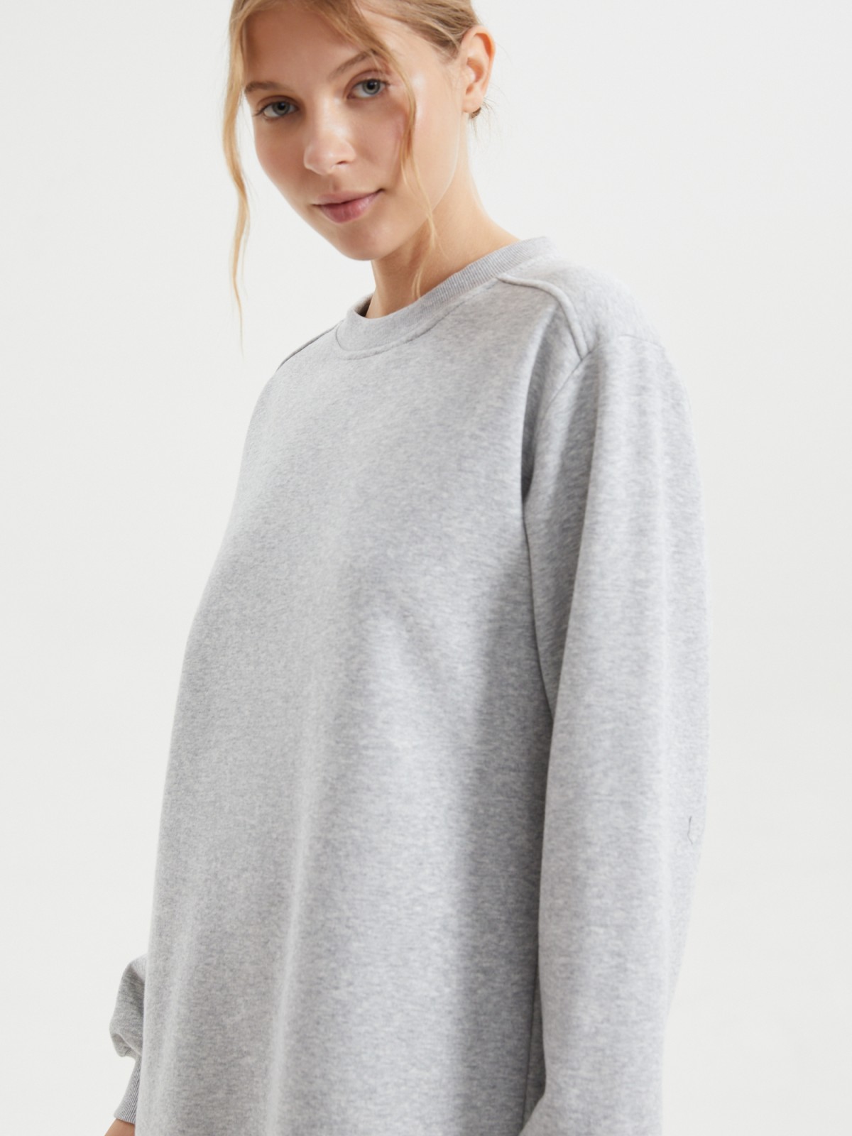 Утеплённое трикотажное платье-свитшот