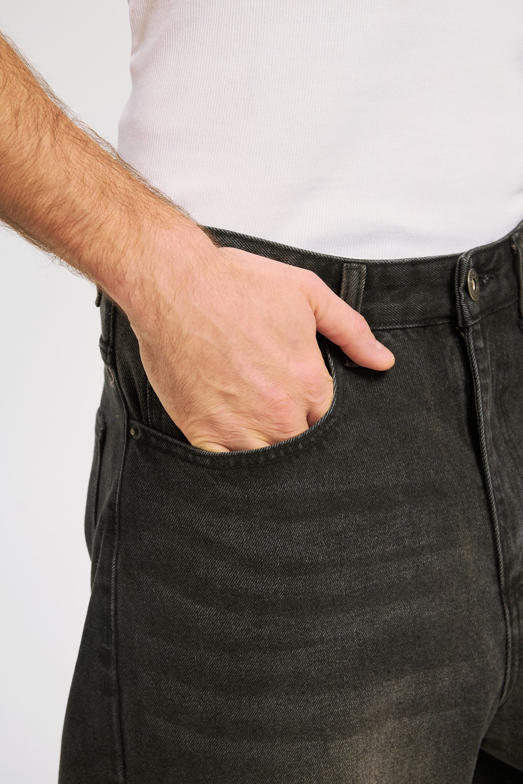 Джинсы фасона Baggy
