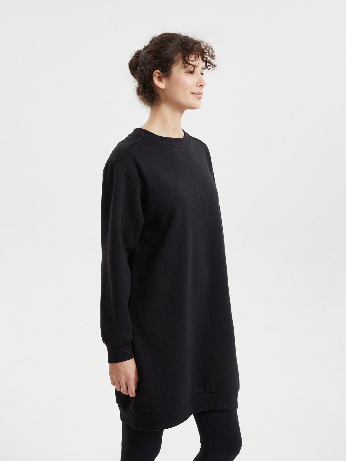 Утеплённое трикотажное платье-свитшот