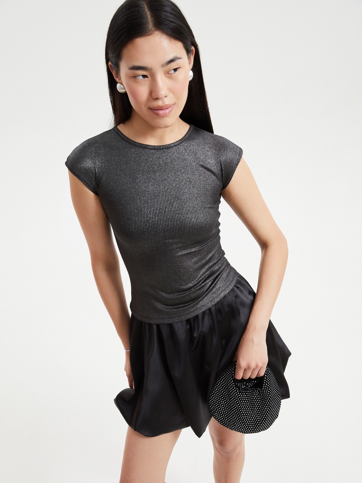 Юбка-баллон мини из атласа на резинке