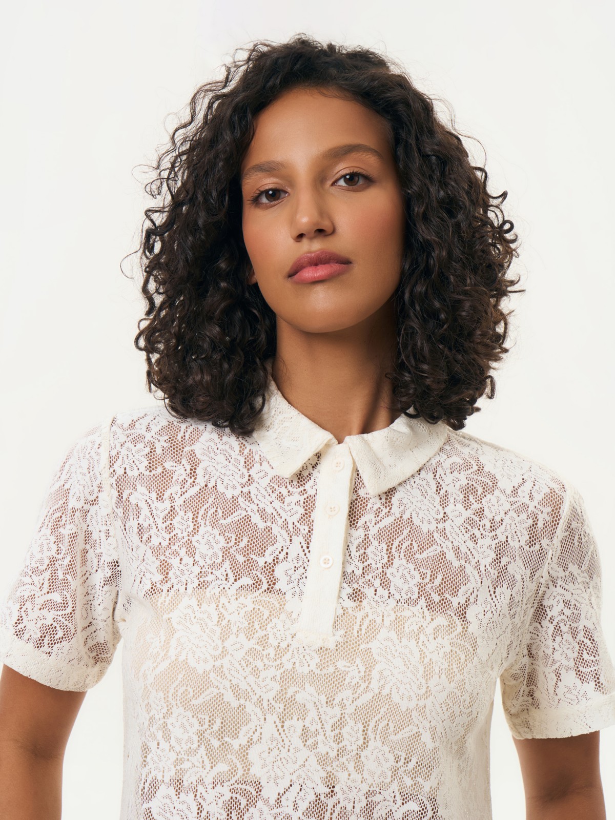 Блузка с короткими рукавами