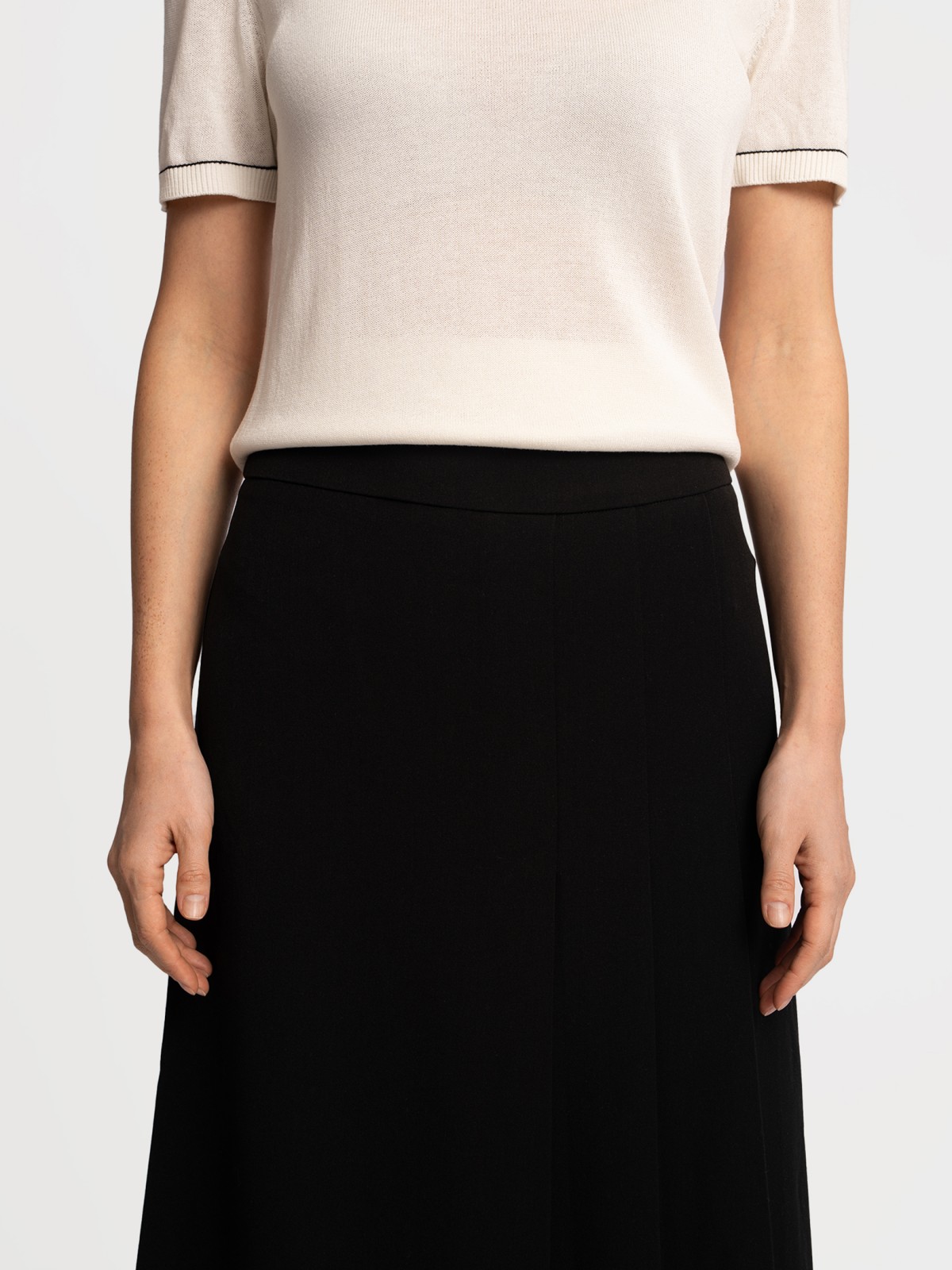 Юбка в складку миди